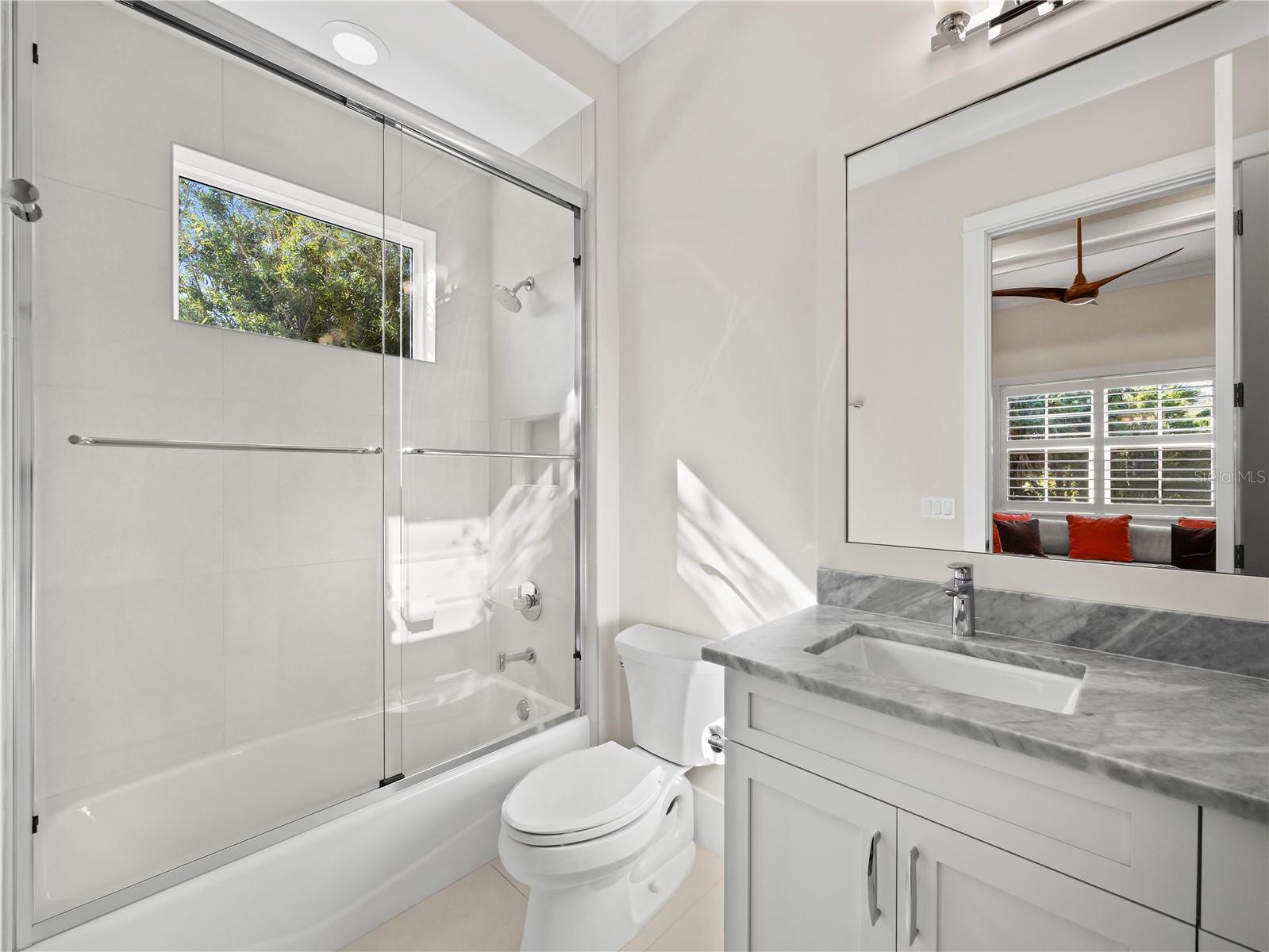 7200 MELALEUCA WAY, Sarasota, FL 34242
