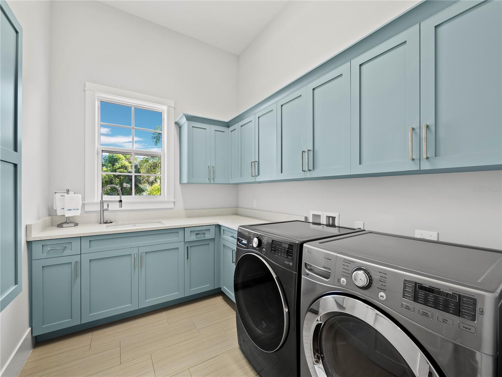 7200 MELALEUCA WAY, Sarasota, FL 34242