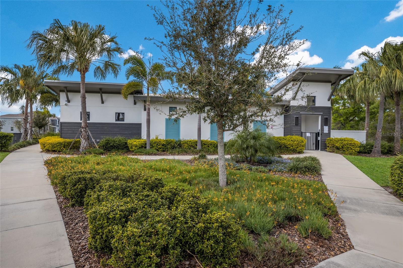 2210 WOODLEAF HAMMOCK COURT, Lakewood Ranch, FL 34211