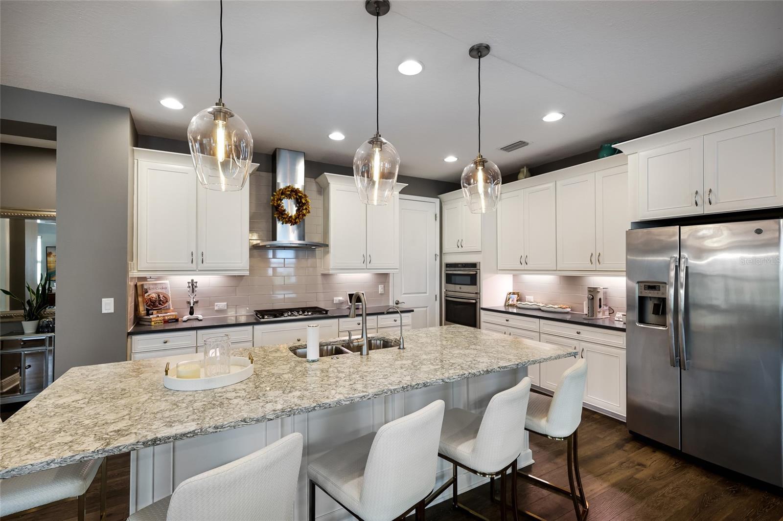 2210 WOODLEAF HAMMOCK COURT, Lakewood Ranch, FL 34211