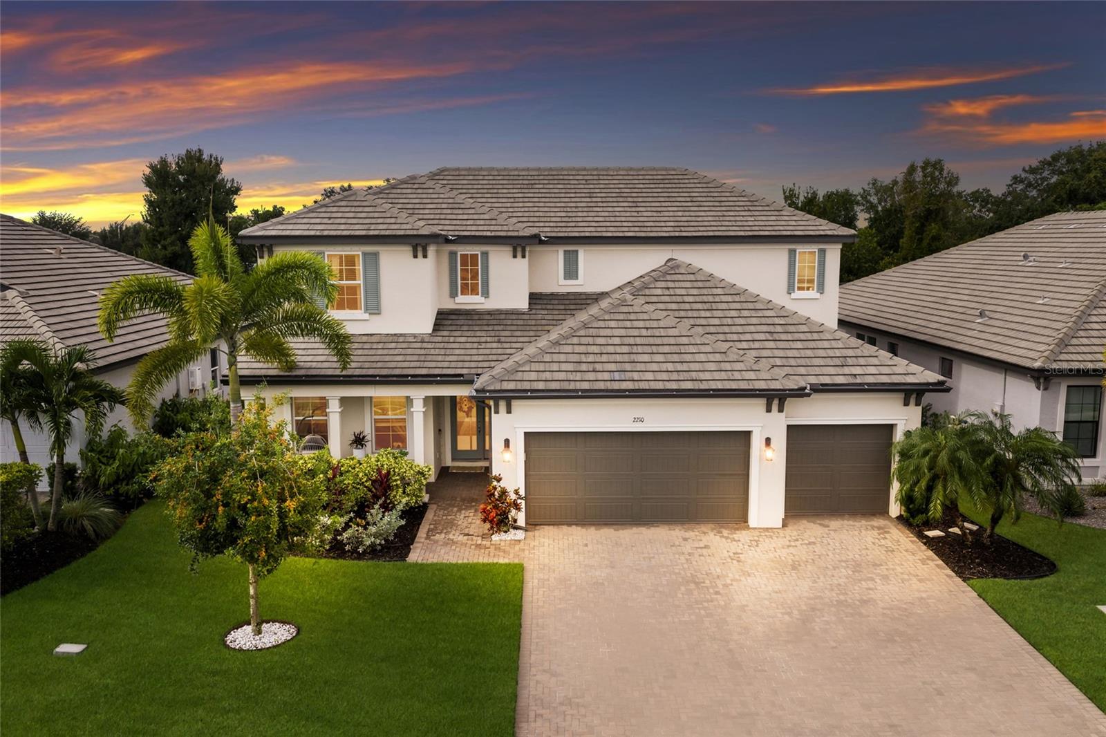2210 WOODLEAF HAMMOCK COURT, Lakewood Ranch, FL 34211