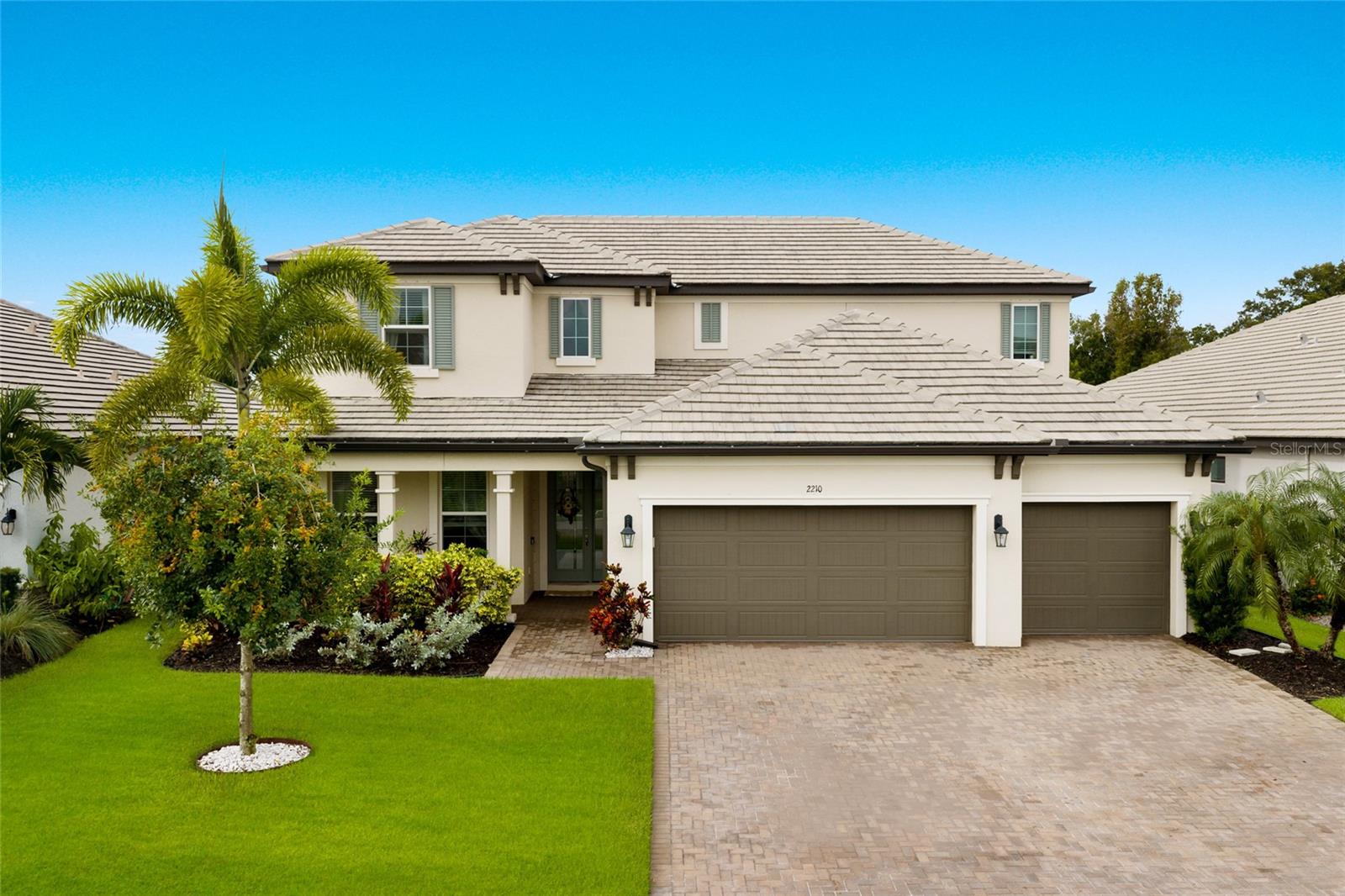 2210 WOODLEAF HAMMOCK COURT, Lakewood Ranch, FL 34211