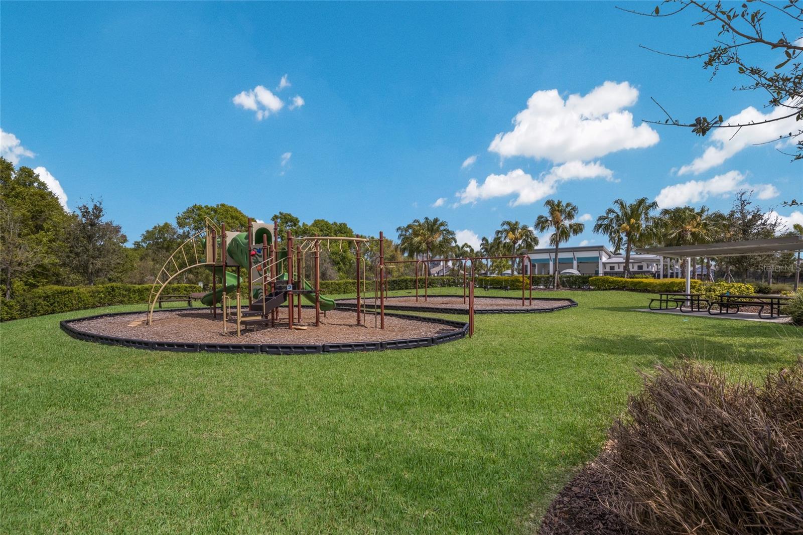 2210 WOODLEAF HAMMOCK COURT, Lakewood Ranch, FL 34211