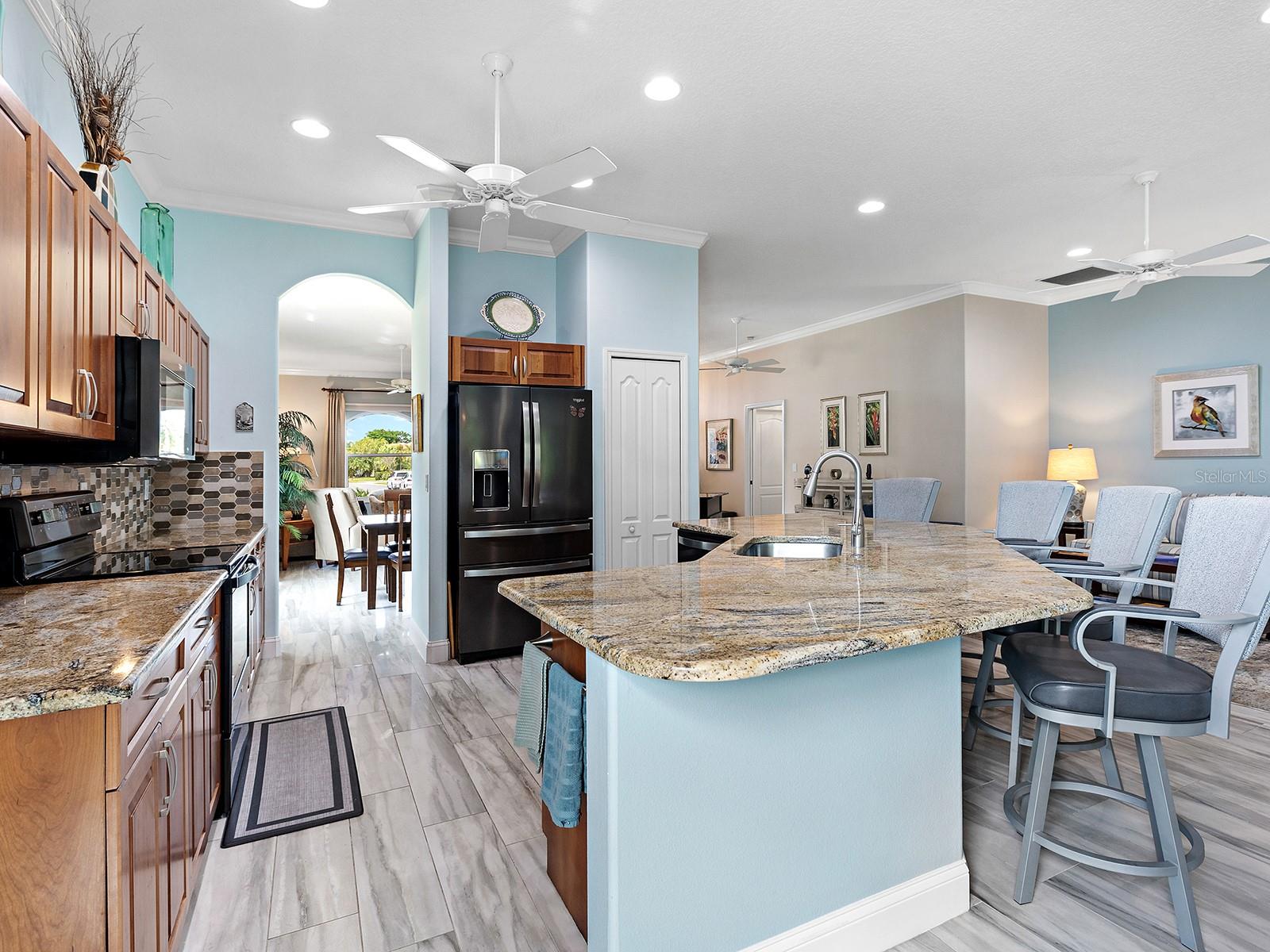 5948 SANDSTONE AVENUE, Sarasota, FL 34243
