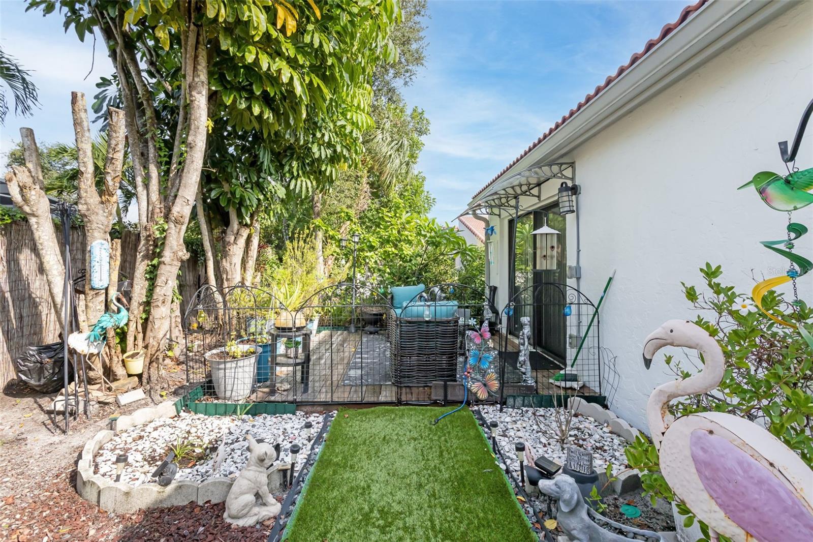 7236 LAS CASAS DR, Sarasota, FL 34243