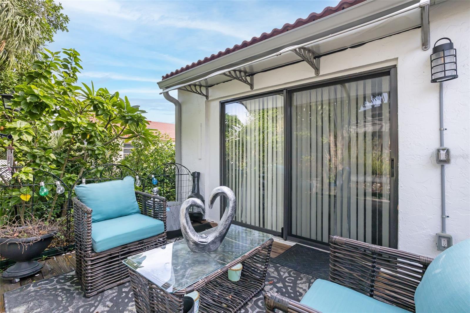 7236 LAS CASAS DR, Sarasota, FL 34243