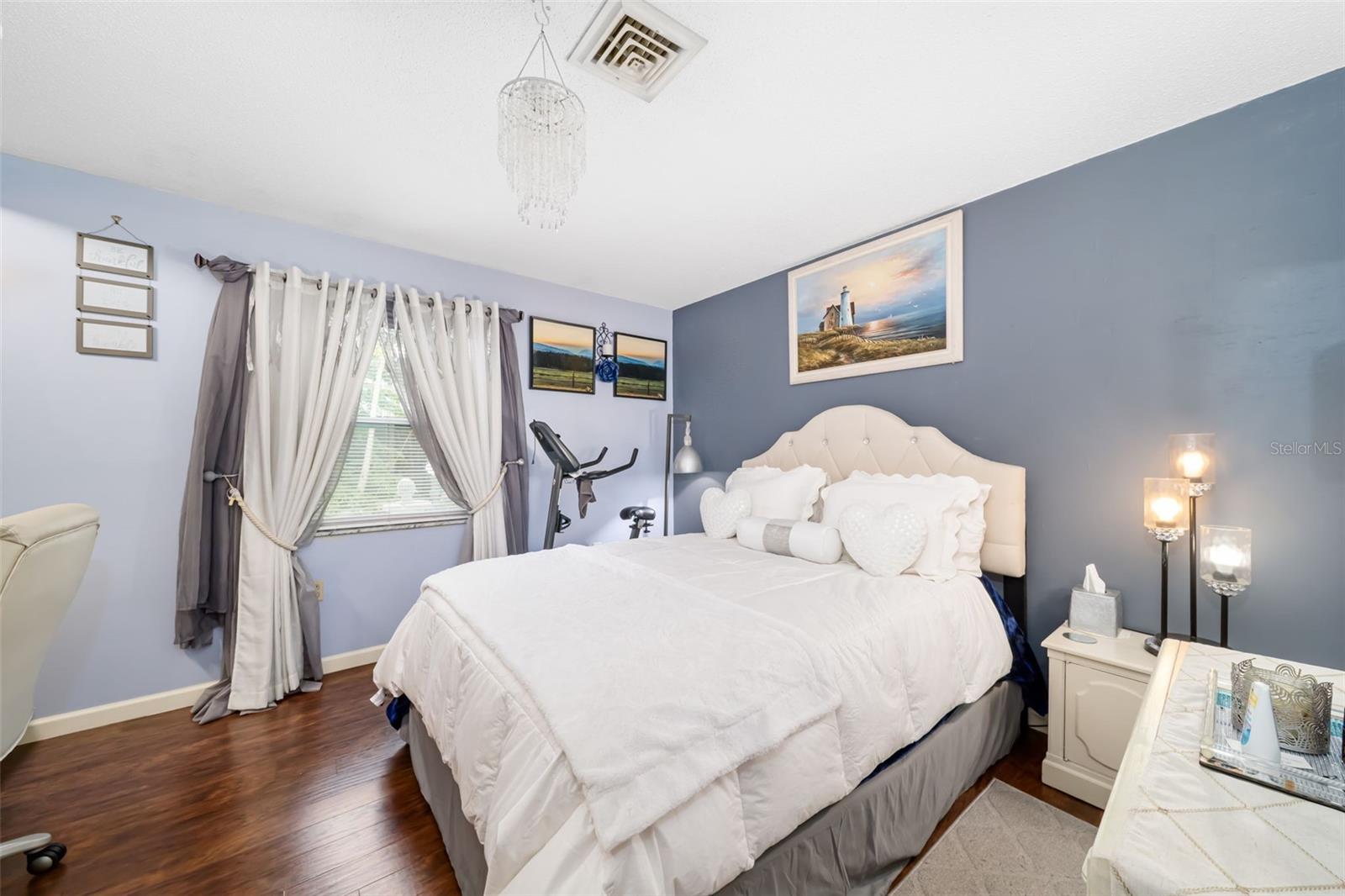 7236 LAS CASAS DR, Sarasota, FL 34243