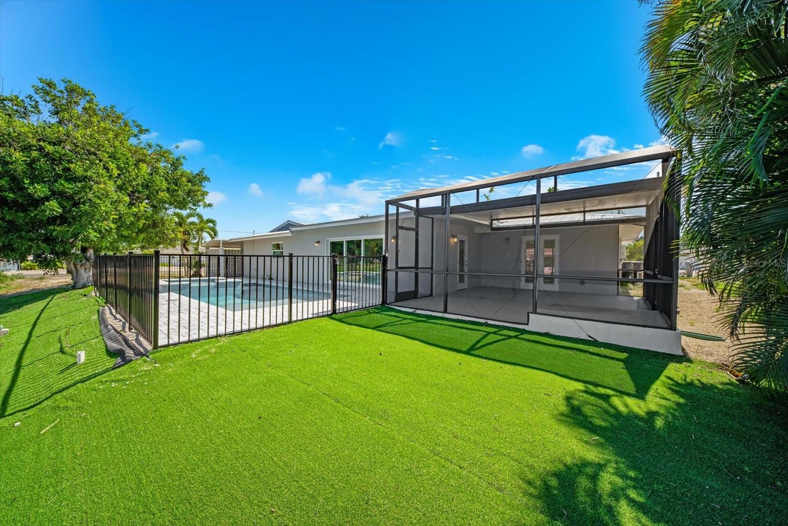 10304 KINGFISHER ROAD W, Bradenton, FL 34209
