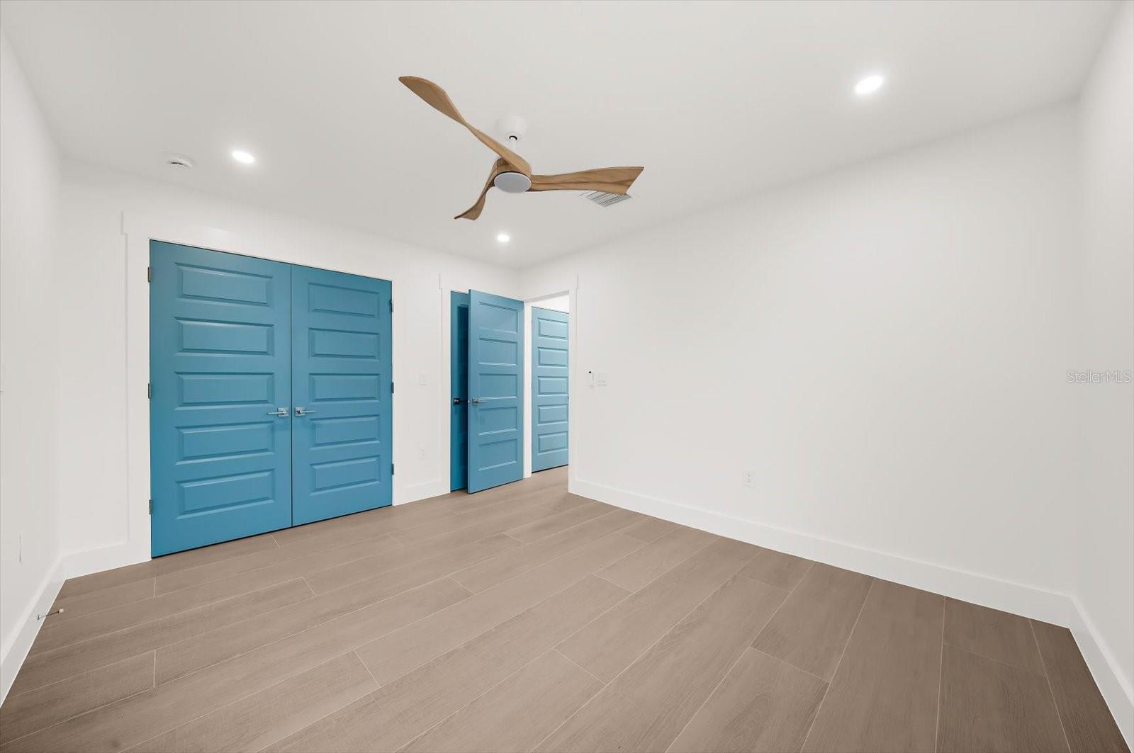 10304 Kingfisher Rd W - Guest Bedroom