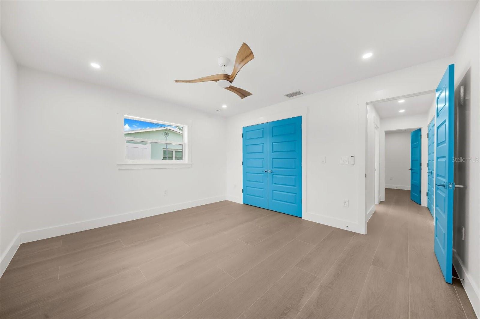 10304 Kingfisher Rd W - Guest Bedroom