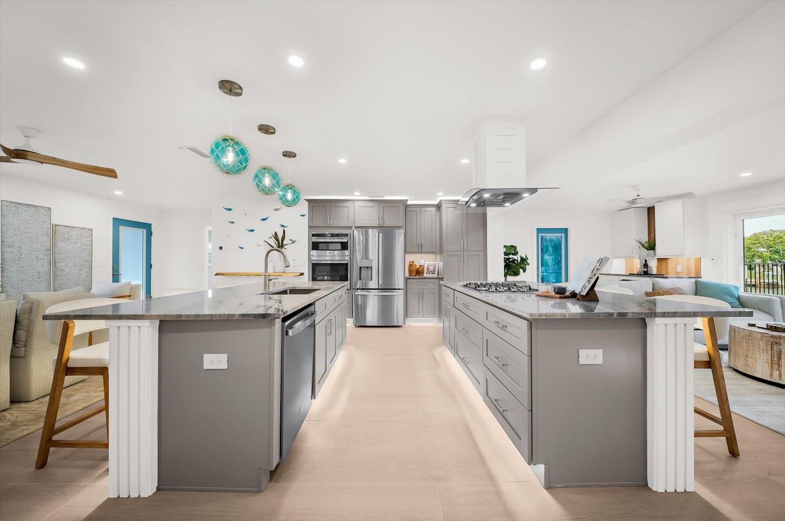 10304 Kingfisher Rd W - Kitchen