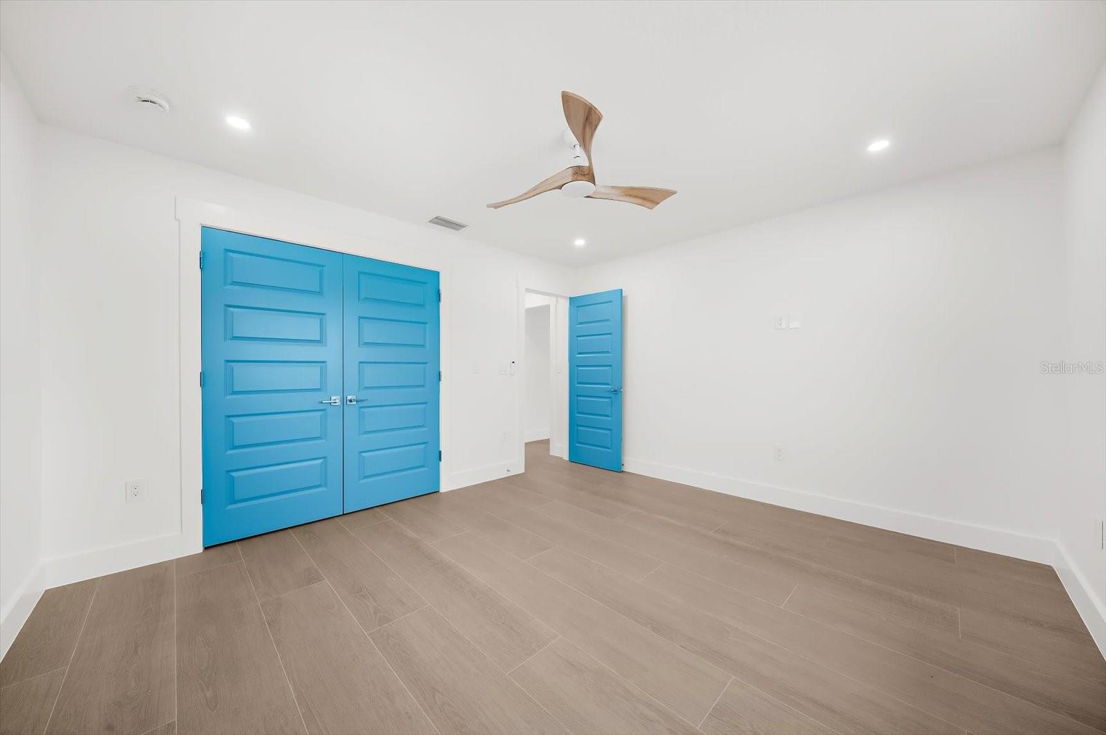 10304 Kingfisher Rd W - Guest Bedroom