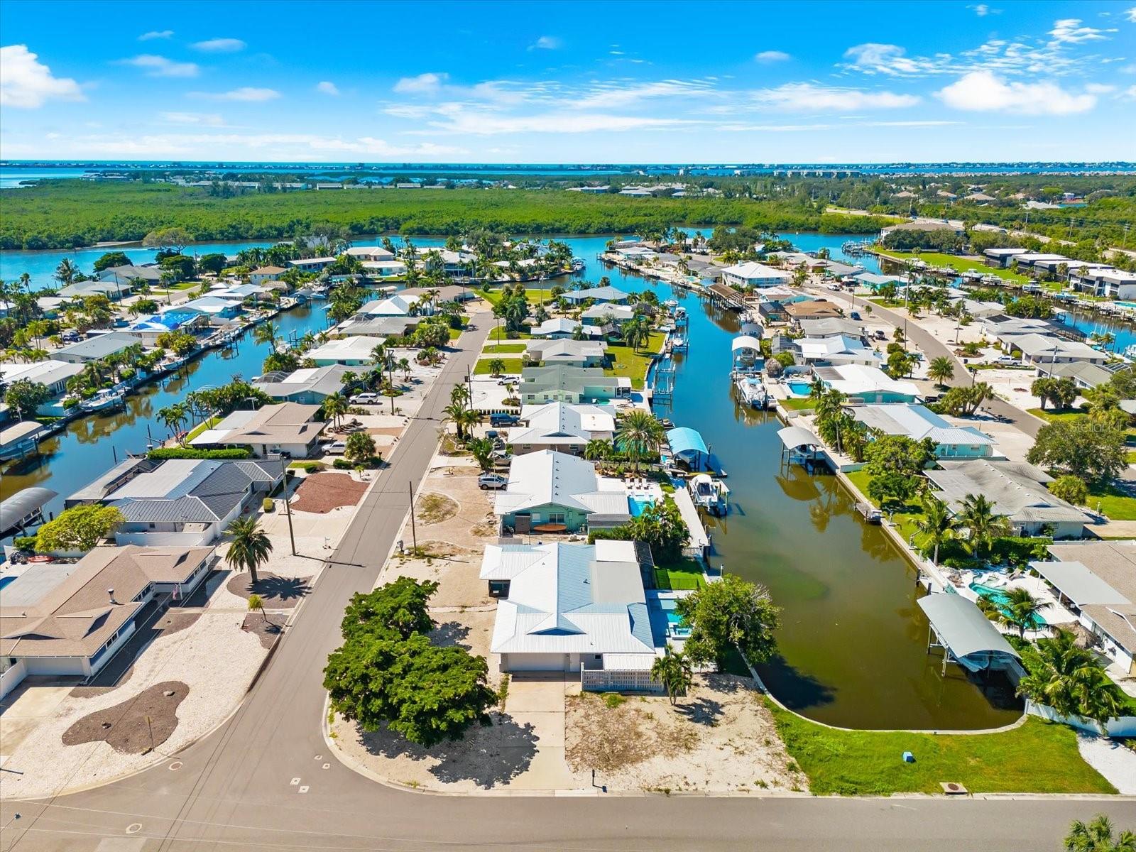10304 KINGFISHER ROAD W, Bradenton, FL 34209