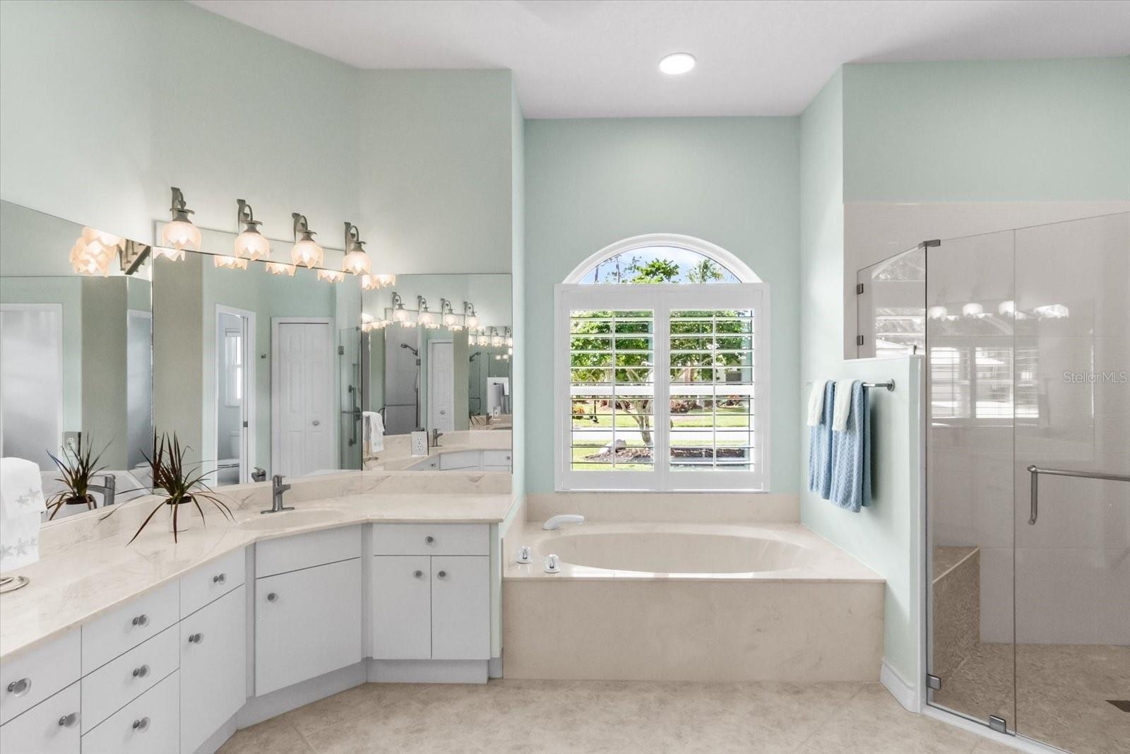 2110 TOCOBAGA LANE, Nokomis, FL 34275