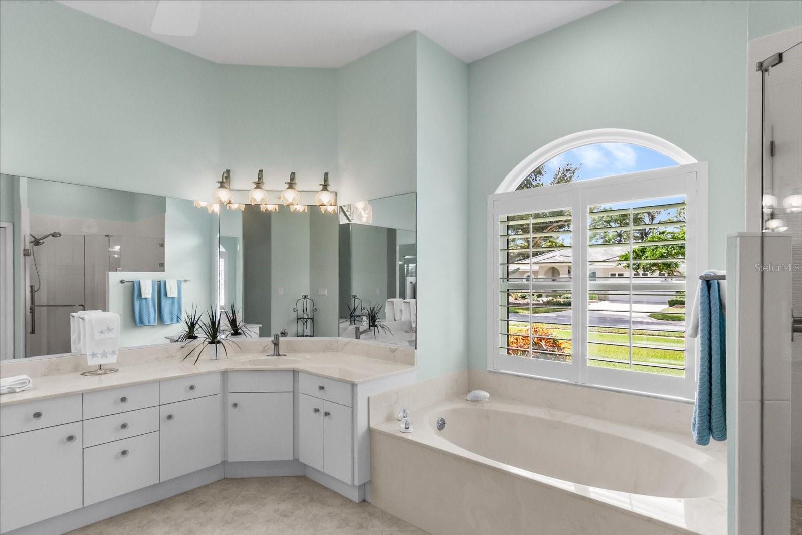 2110 TOCOBAGA LANE, Nokomis, FL 34275