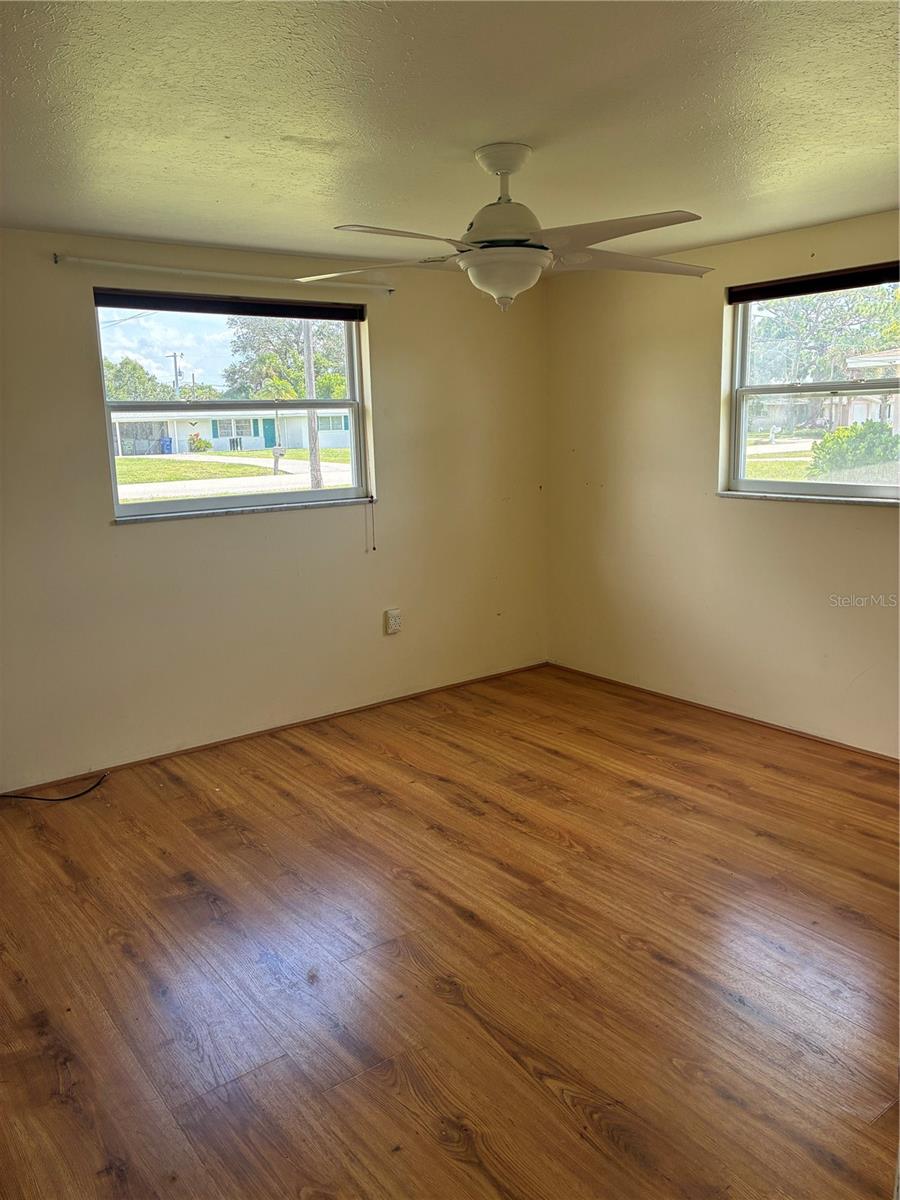 90 HARWICH CIRCLE, Englewood, FL 34223