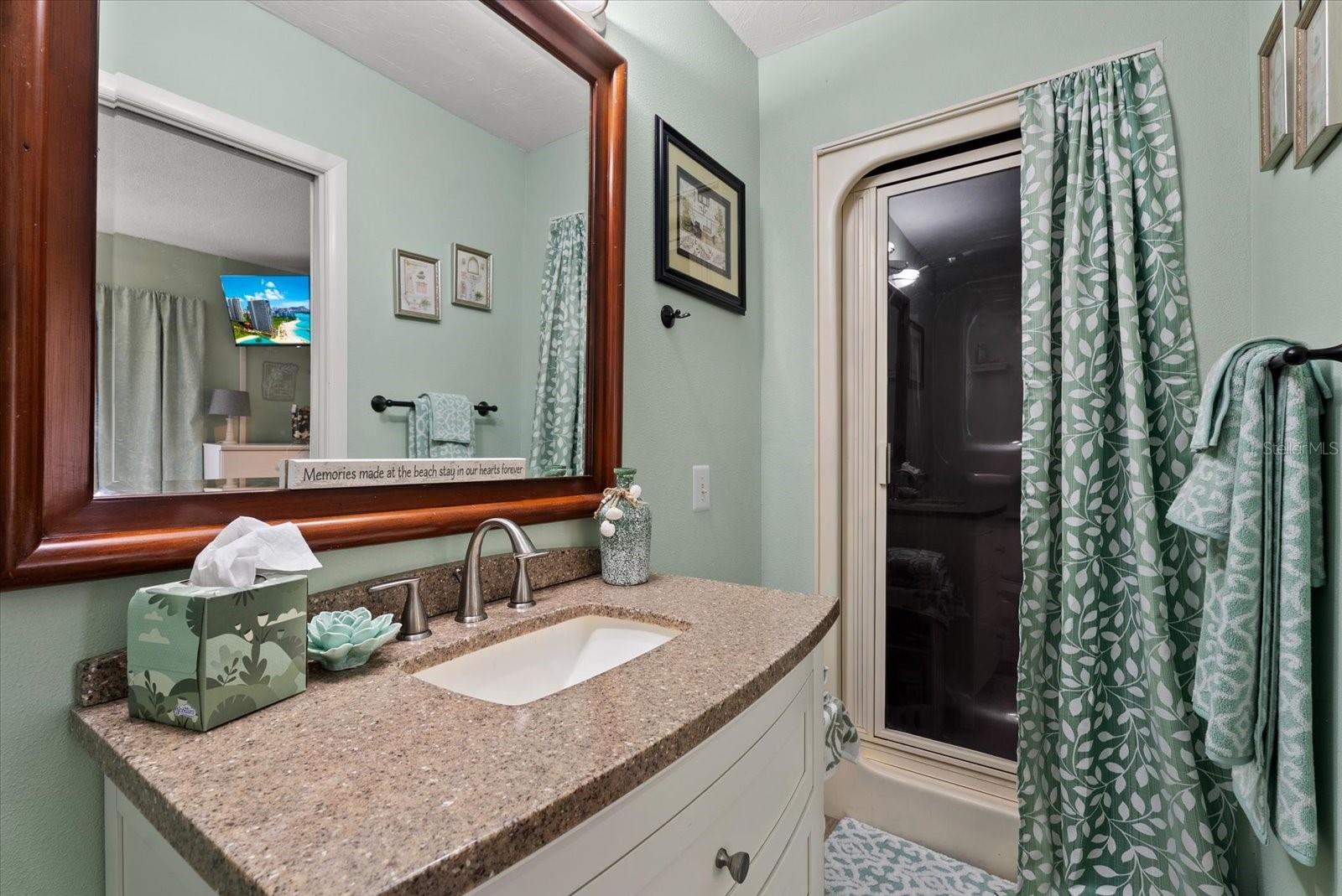 2212 CLARK AVENUE, Bradenton, FL 34207