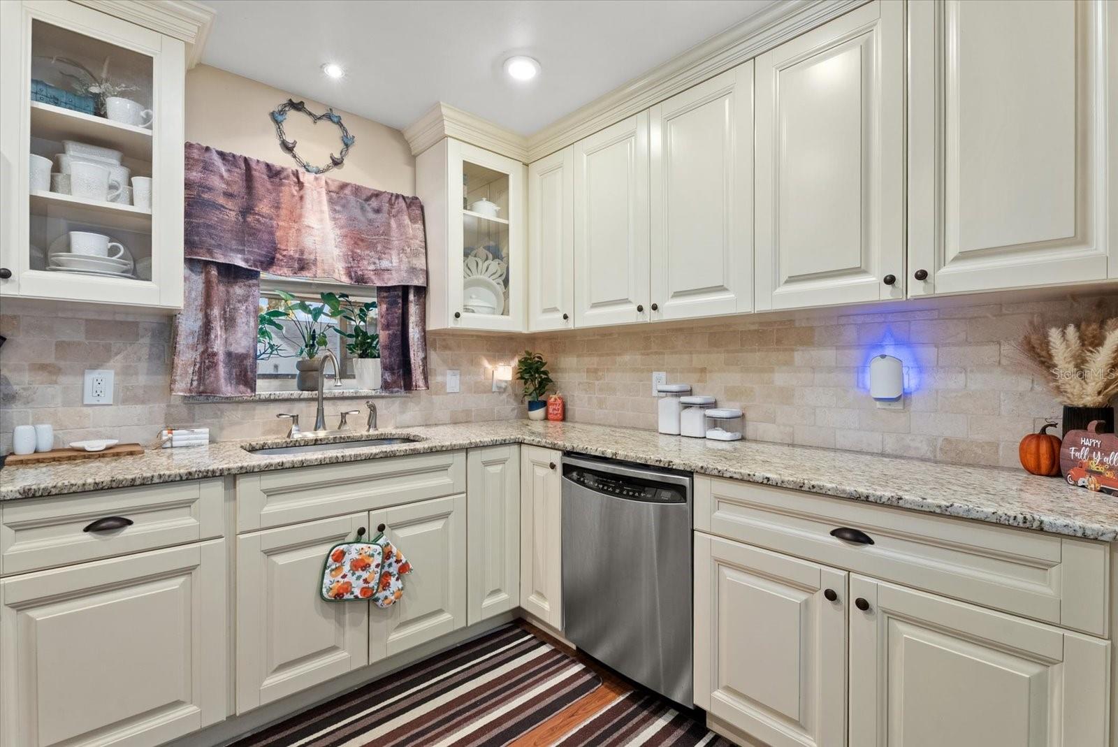 2212 CLARK AVENUE, Bradenton, FL 34207