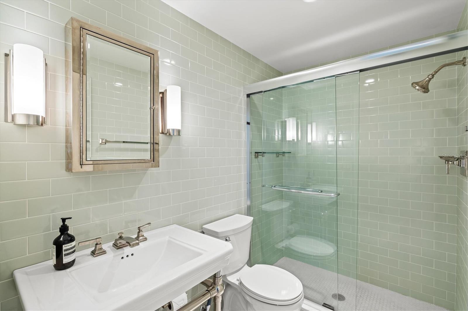 1518 PELICAN POINT DRIVE, #257, Sarasota, FL 34231