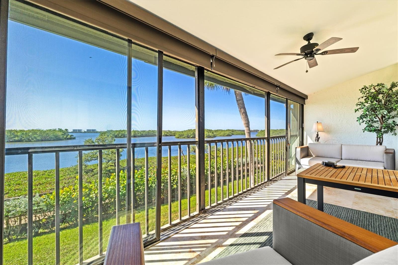 1518 PELICAN POINT DRIVE, #257, Sarasota, FL 34231