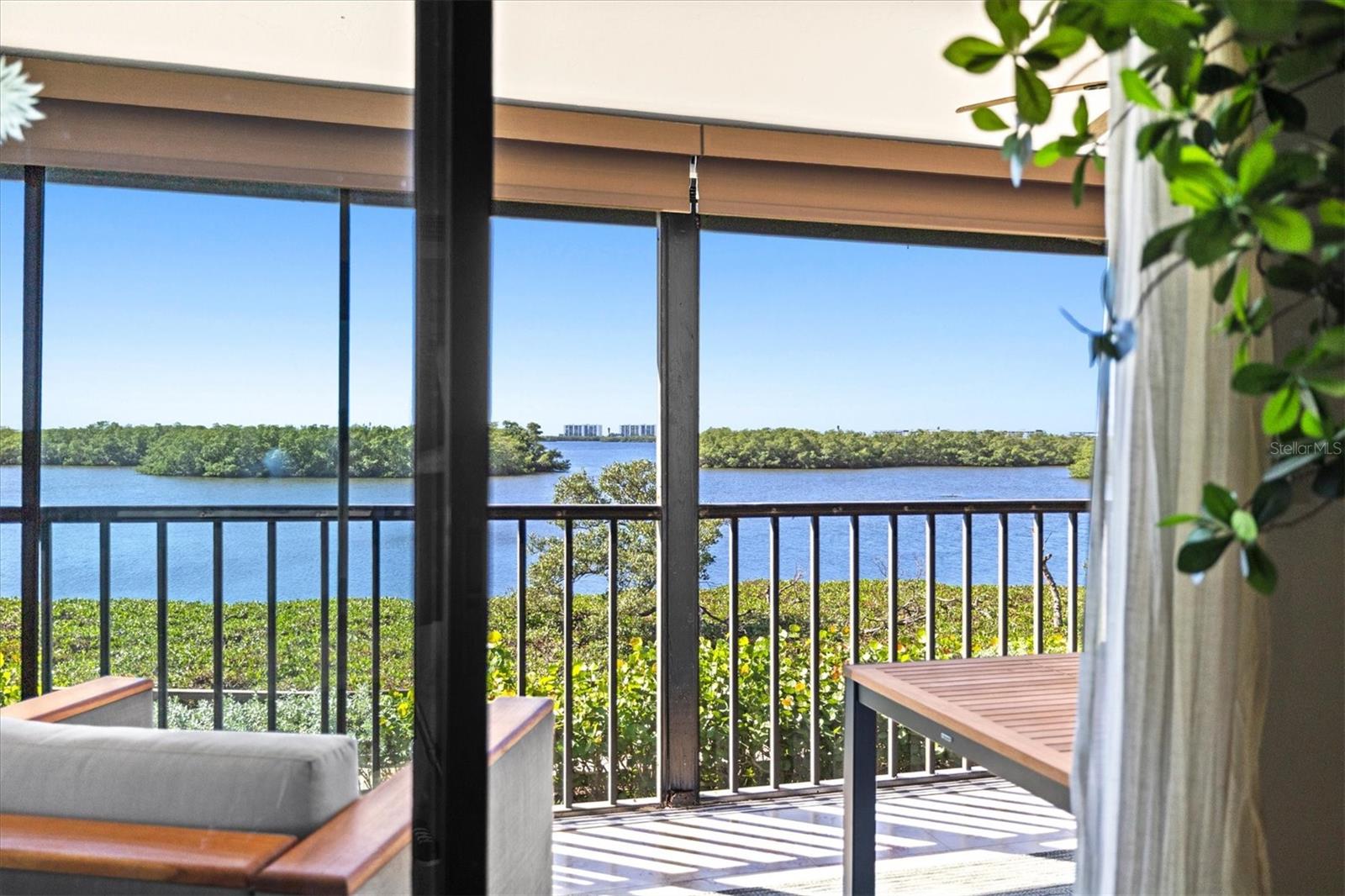 1518 PELICAN POINT DRIVE, #257, Sarasota, FL 34231