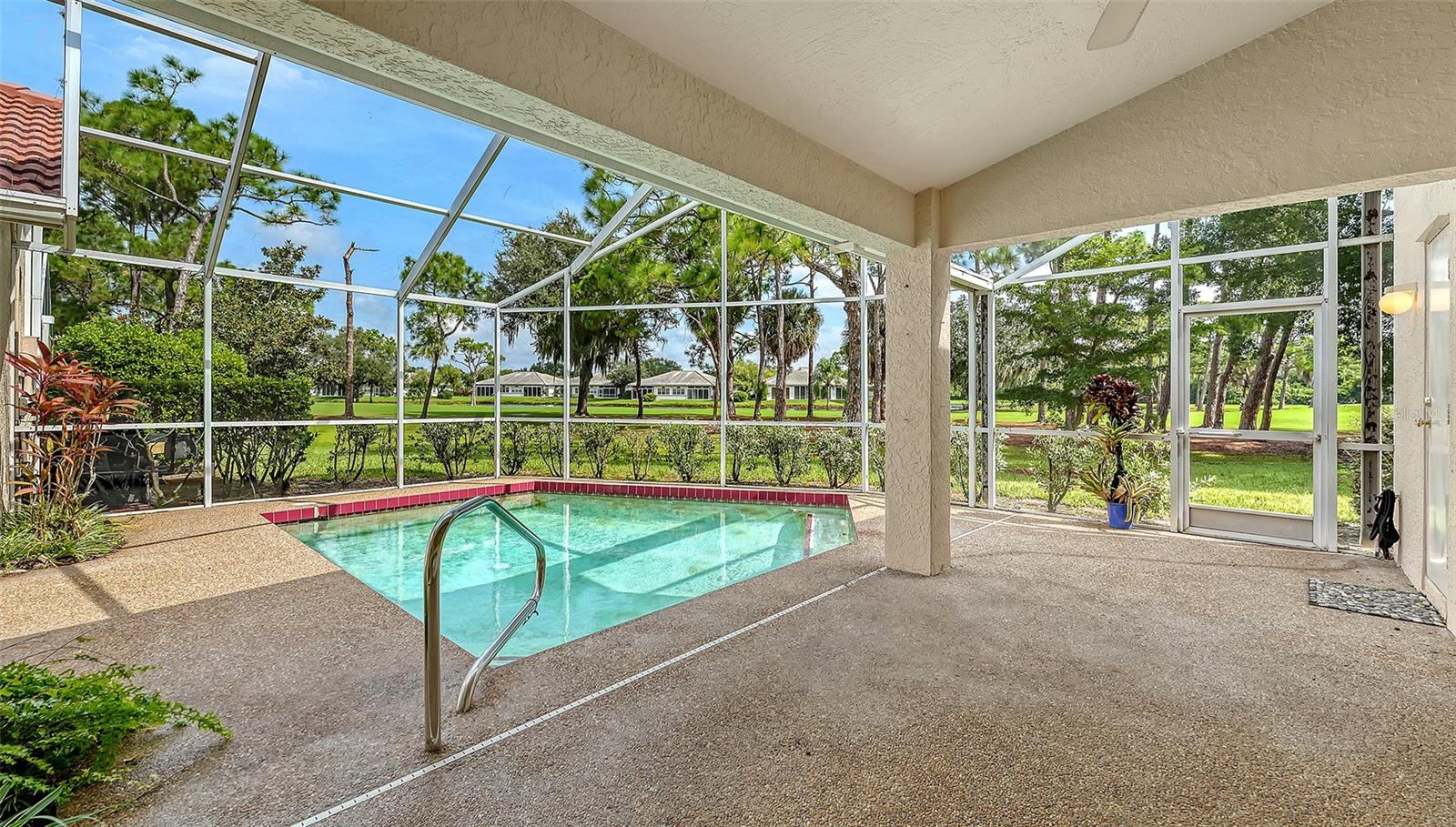 3944 LYNDHURST COURT, Sarasota, FL 34235