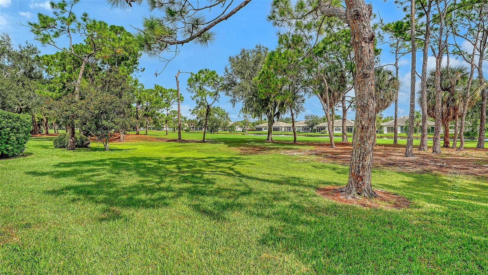3944 LYNDHURST COURT, Sarasota, FL 34235