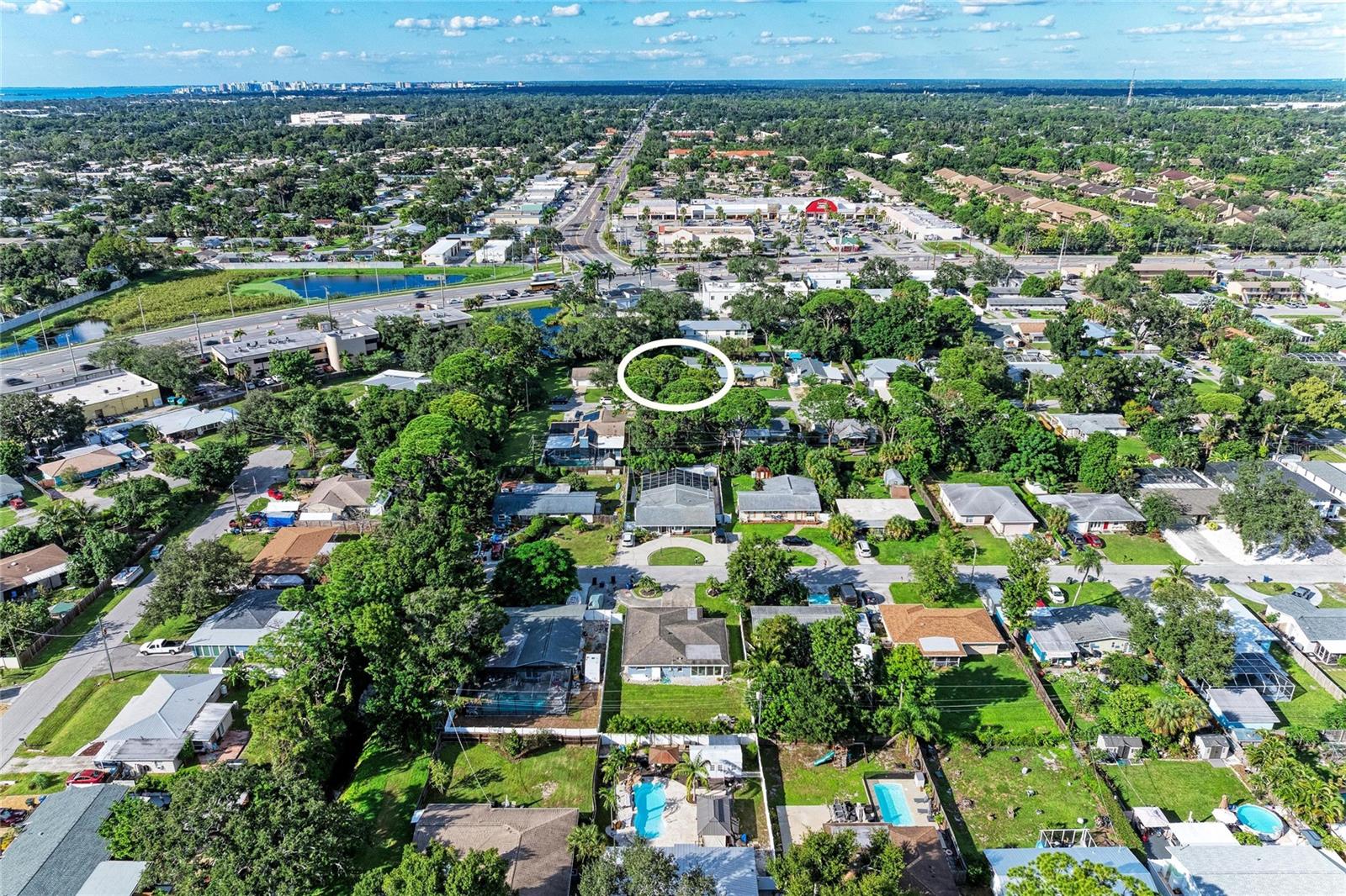 2821 YORKTOWN STREET, Sarasota, FL 34231