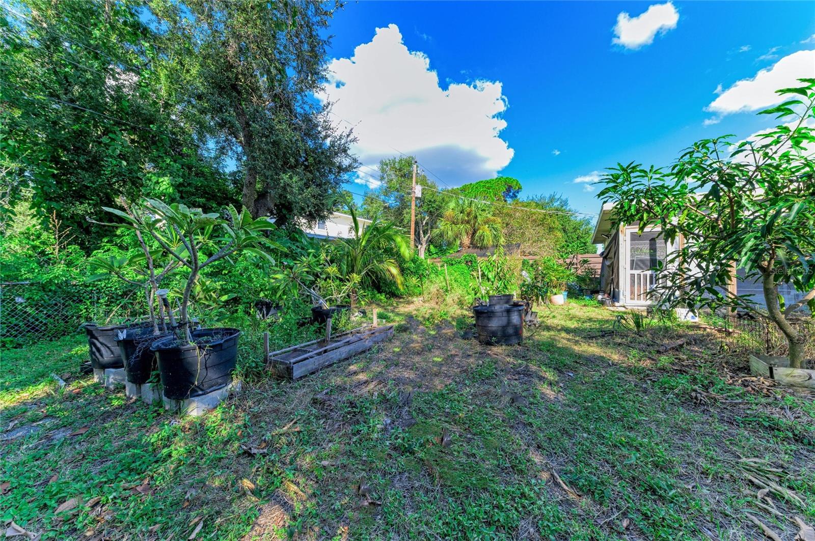 2821 YORKTOWN STREET, Sarasota, FL 34231