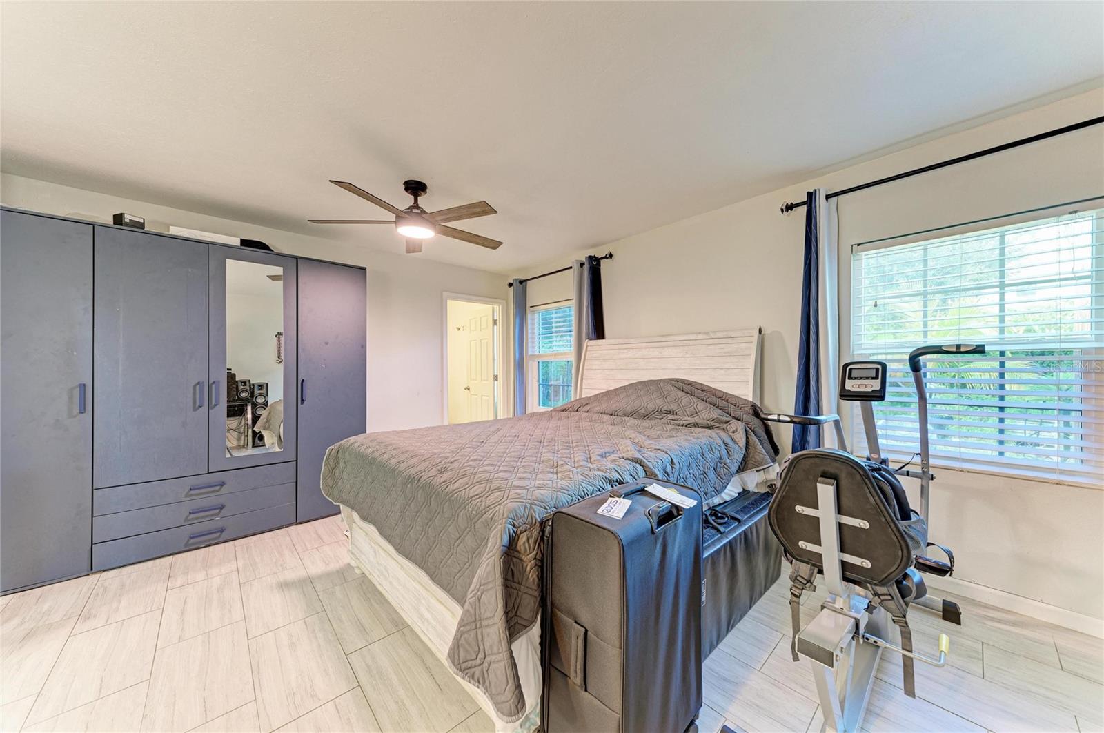 2821 YORKTOWN STREET, Sarasota, FL 34231