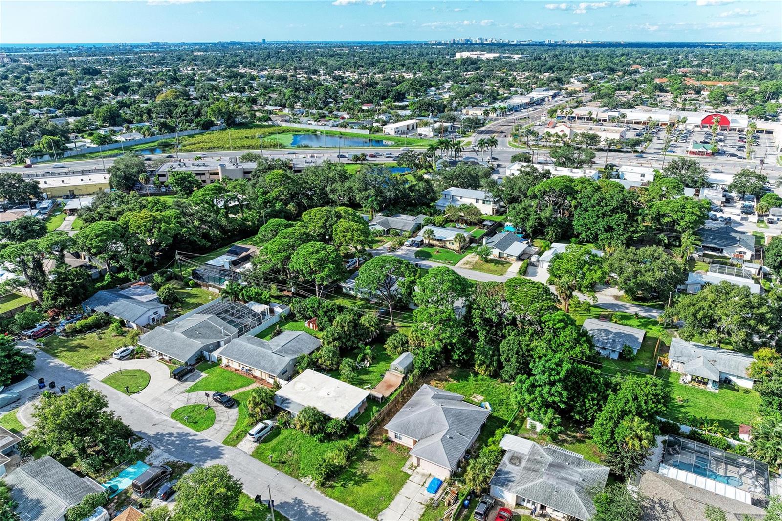 2821 YORKTOWN STREET, Sarasota, FL 34231