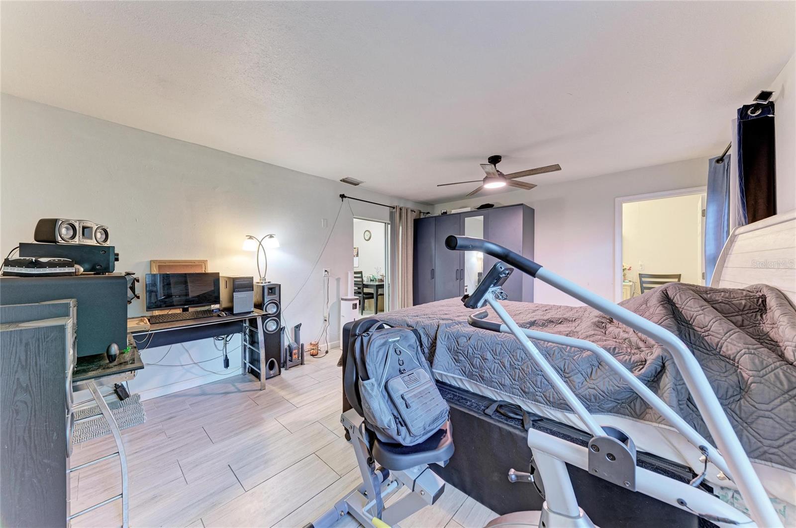 2821 YORKTOWN STREET, Sarasota, FL 34231