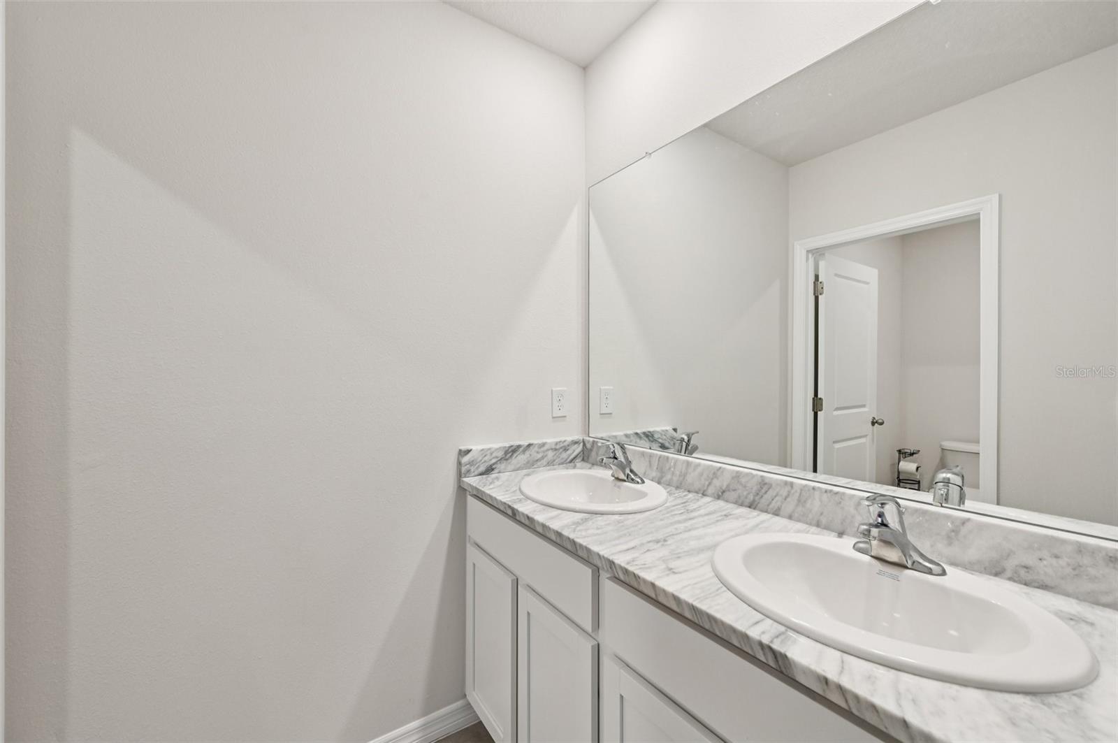 5129 ADEGA WAY, Bradenton, FL 34211