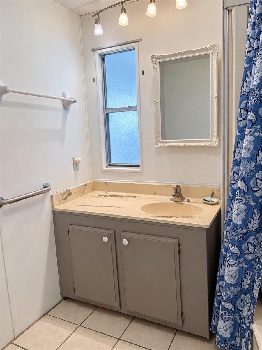 Bathroom 2