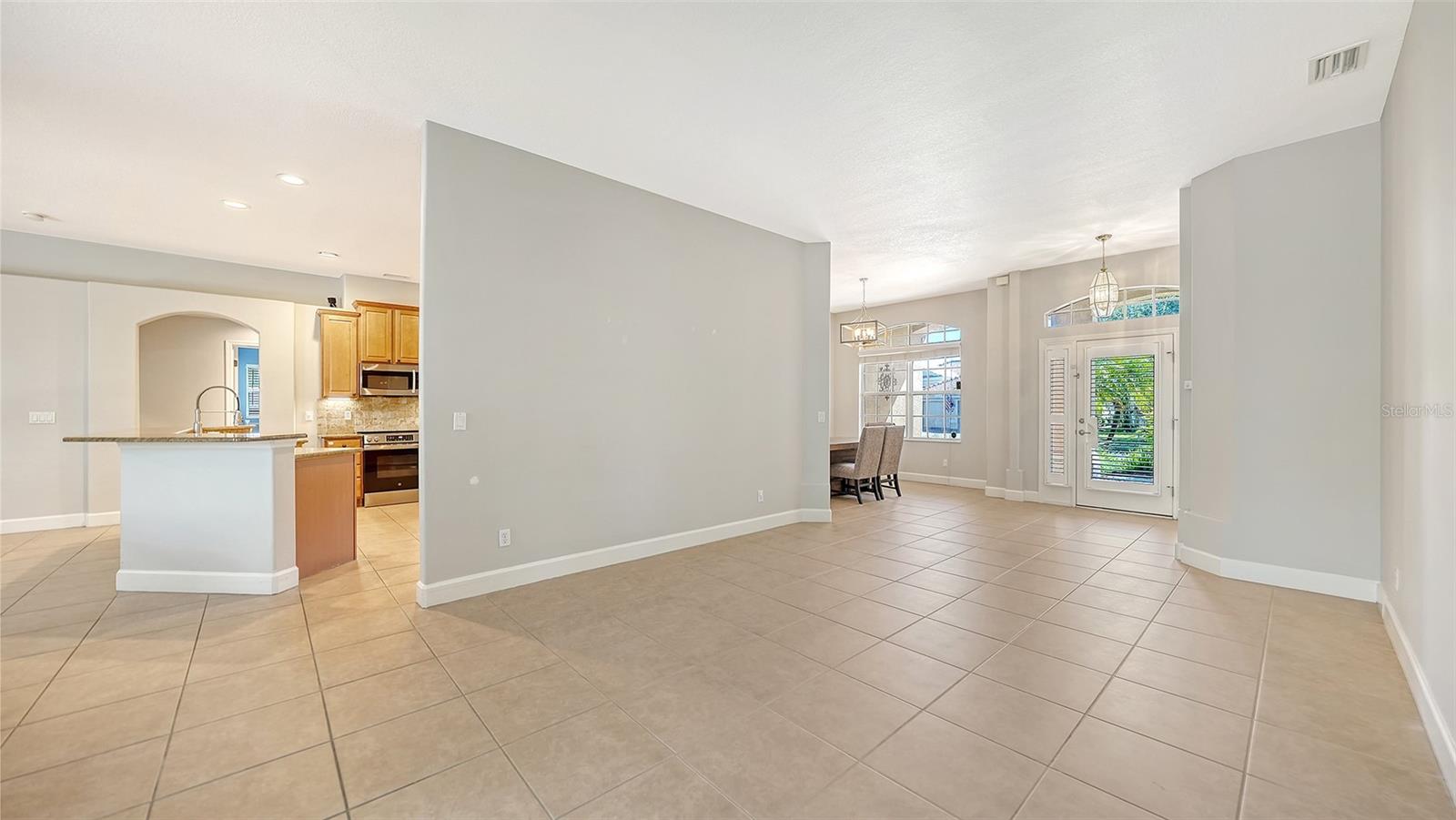 819 GOLDEN POND COURT, Osprey, FL 34229 819 GOLDEN POND COURT, Osprey, FL 34229