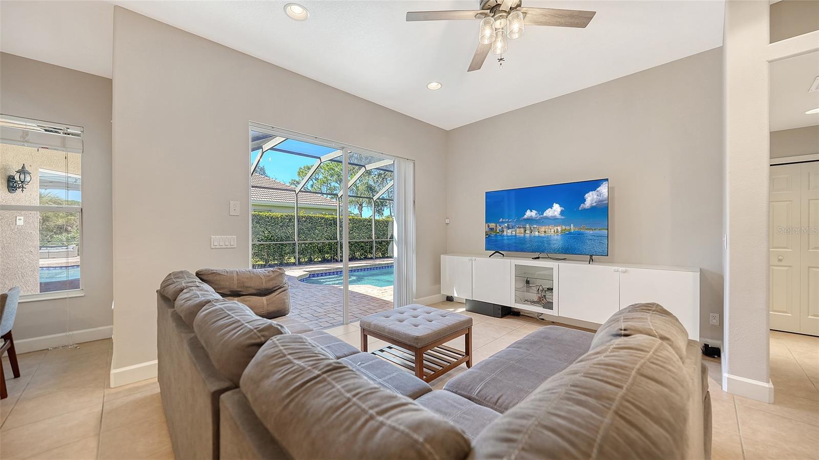 819 GOLDEN POND COURT, Osprey, FL 34229
