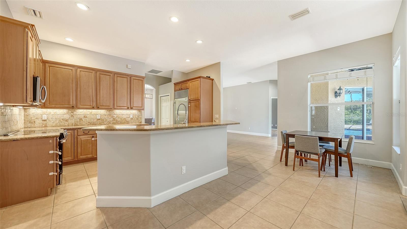 819 GOLDEN POND COURT, Osprey, FL 34229