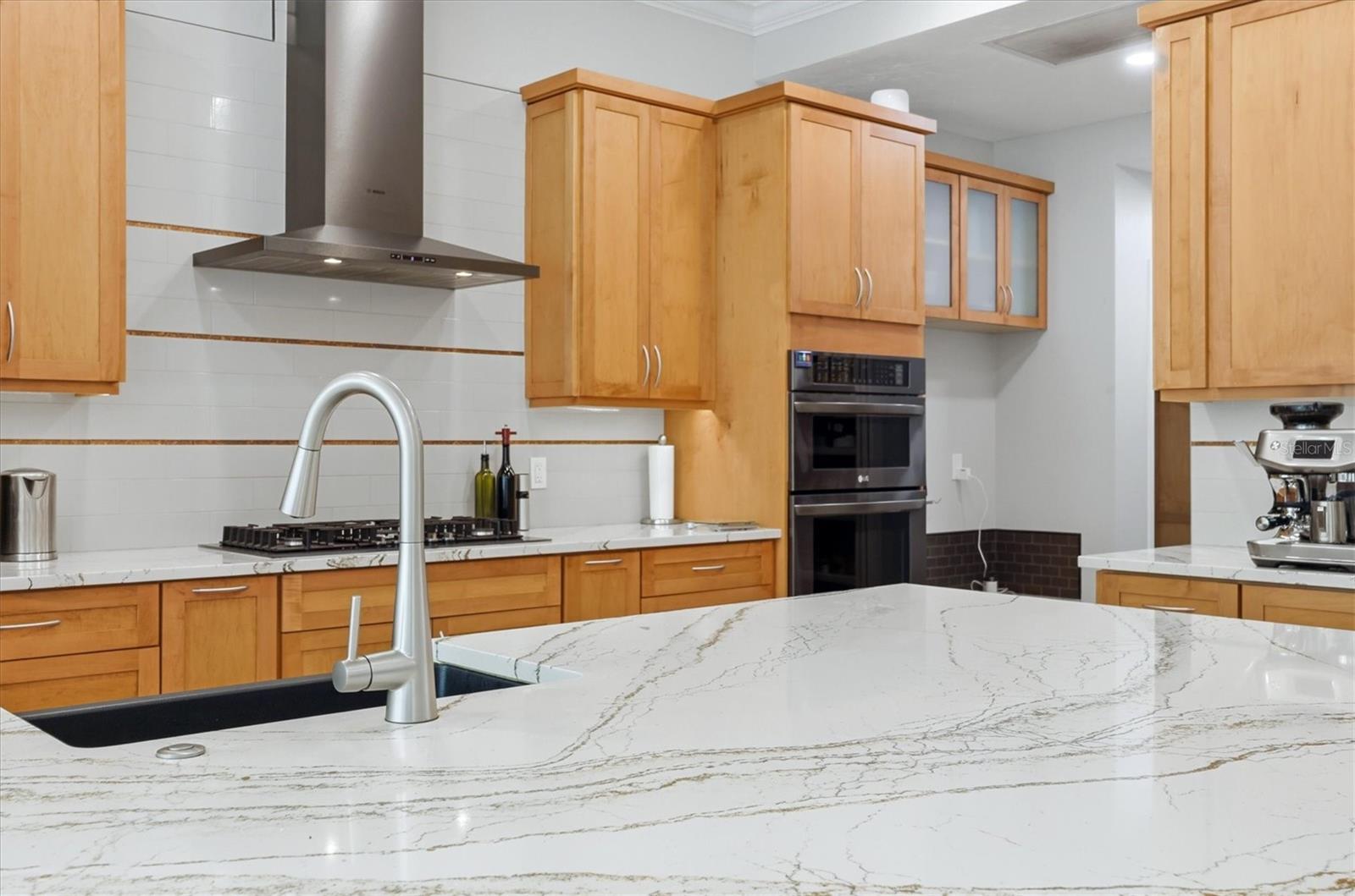 7660 HARRINGTON LANE, Bradenton, FL 34202