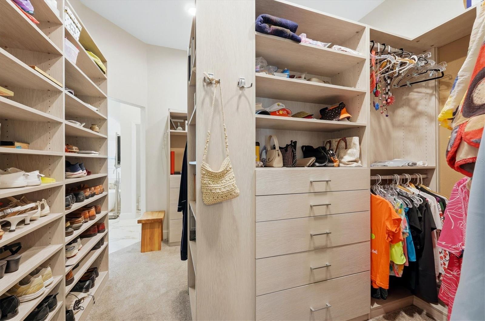 7660 HARRINGTON LANE, Bradenton, FL 34202