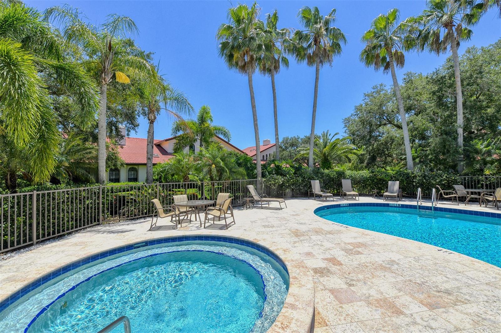 4543 LAS BRISAS LANE, Sarasota, FL 34238