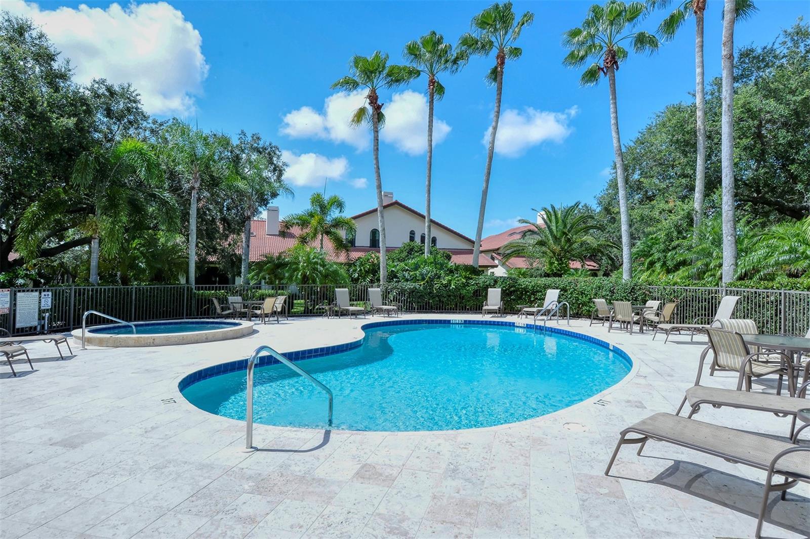 4543 LAS BRISAS LANE, Sarasota, FL 34238