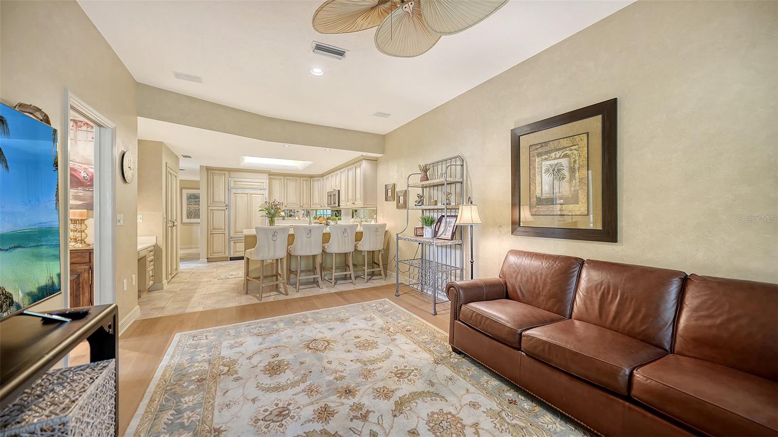 4543 LAS BRISAS LANE, Sarasota, FL 34238