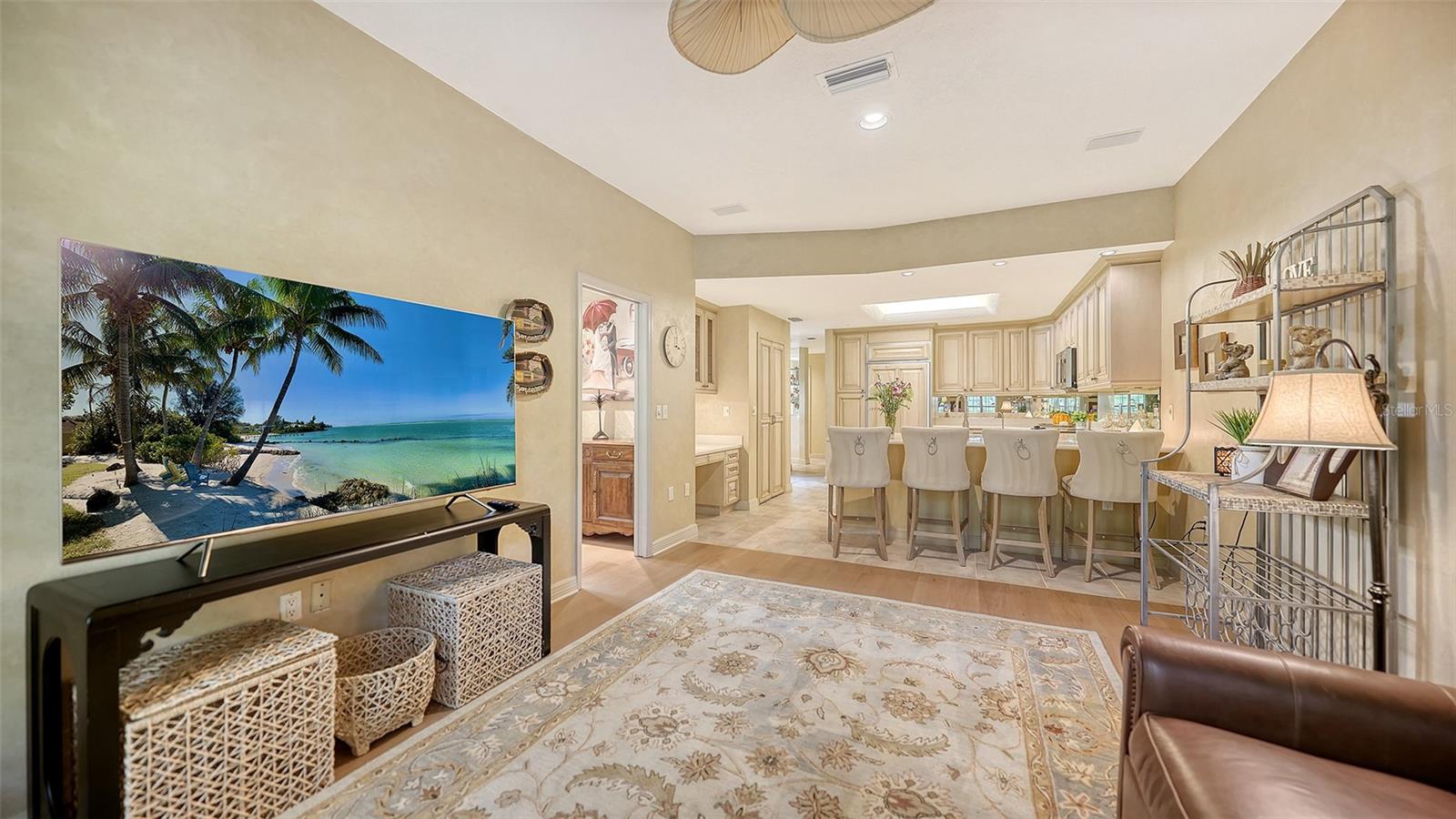 4543 LAS BRISAS LANE, Sarasota, FL 34238