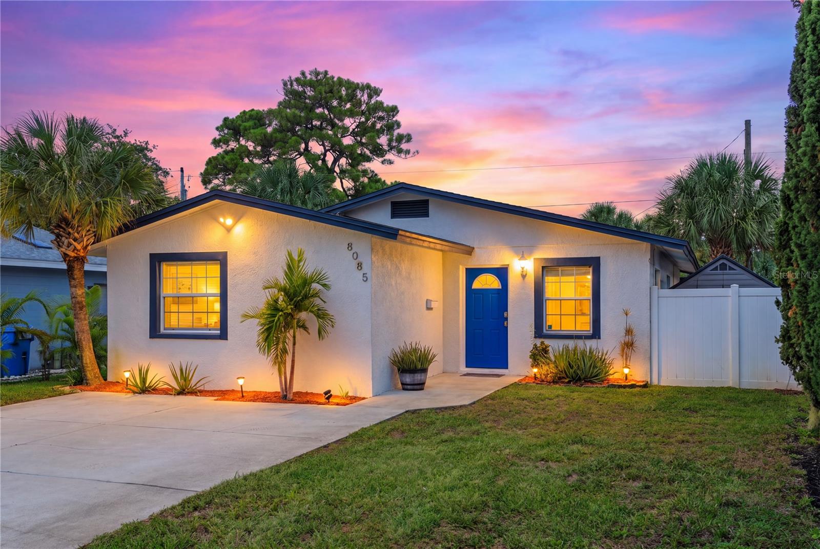 8085 24TH AVENUE N, St Petersburg, FL 33710 8085 24TH AVENUE N, St Petersburg, FL 33710