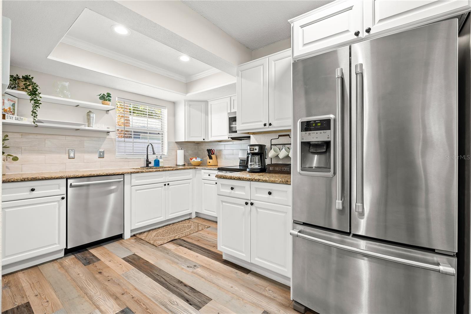 8085 24TH AVENUE N, St Petersburg, FL 33710