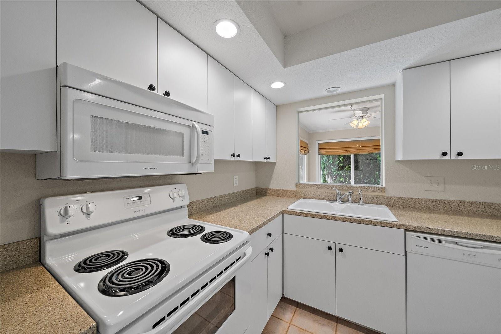 1349 GRAND BOULEVARD, #1006, Sarasota, FL 34232