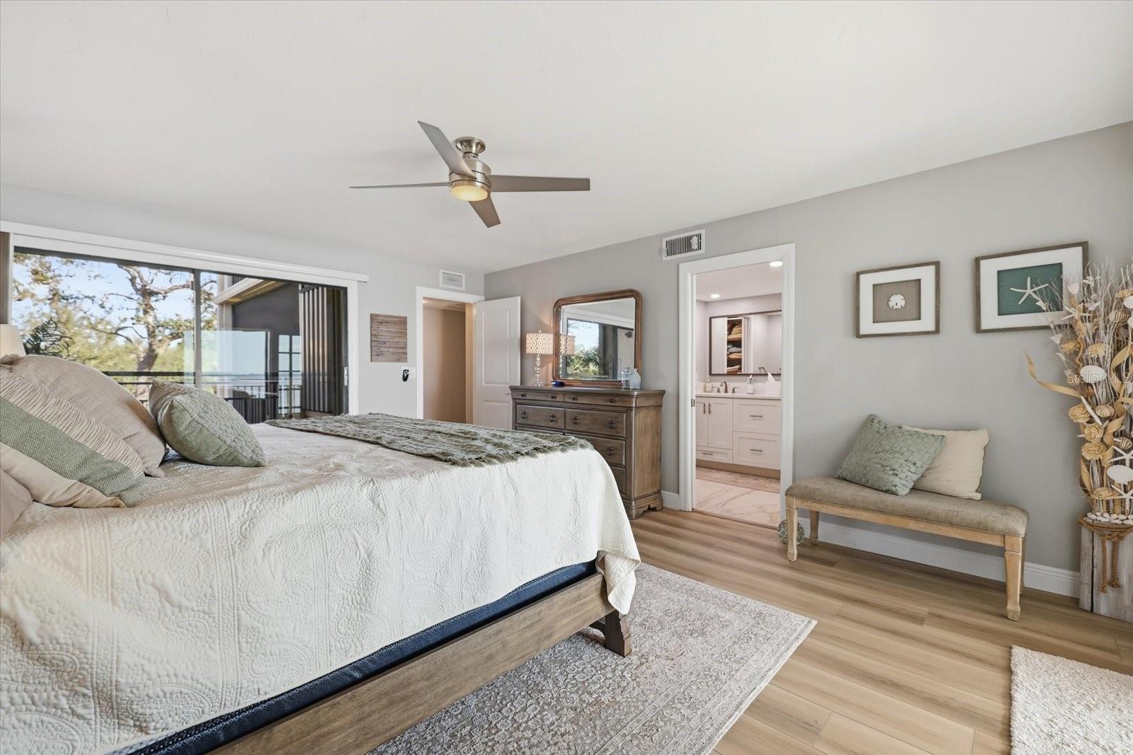 6460 MOURNING DOVE DRIVE, #305, Bradenton, FL 34210