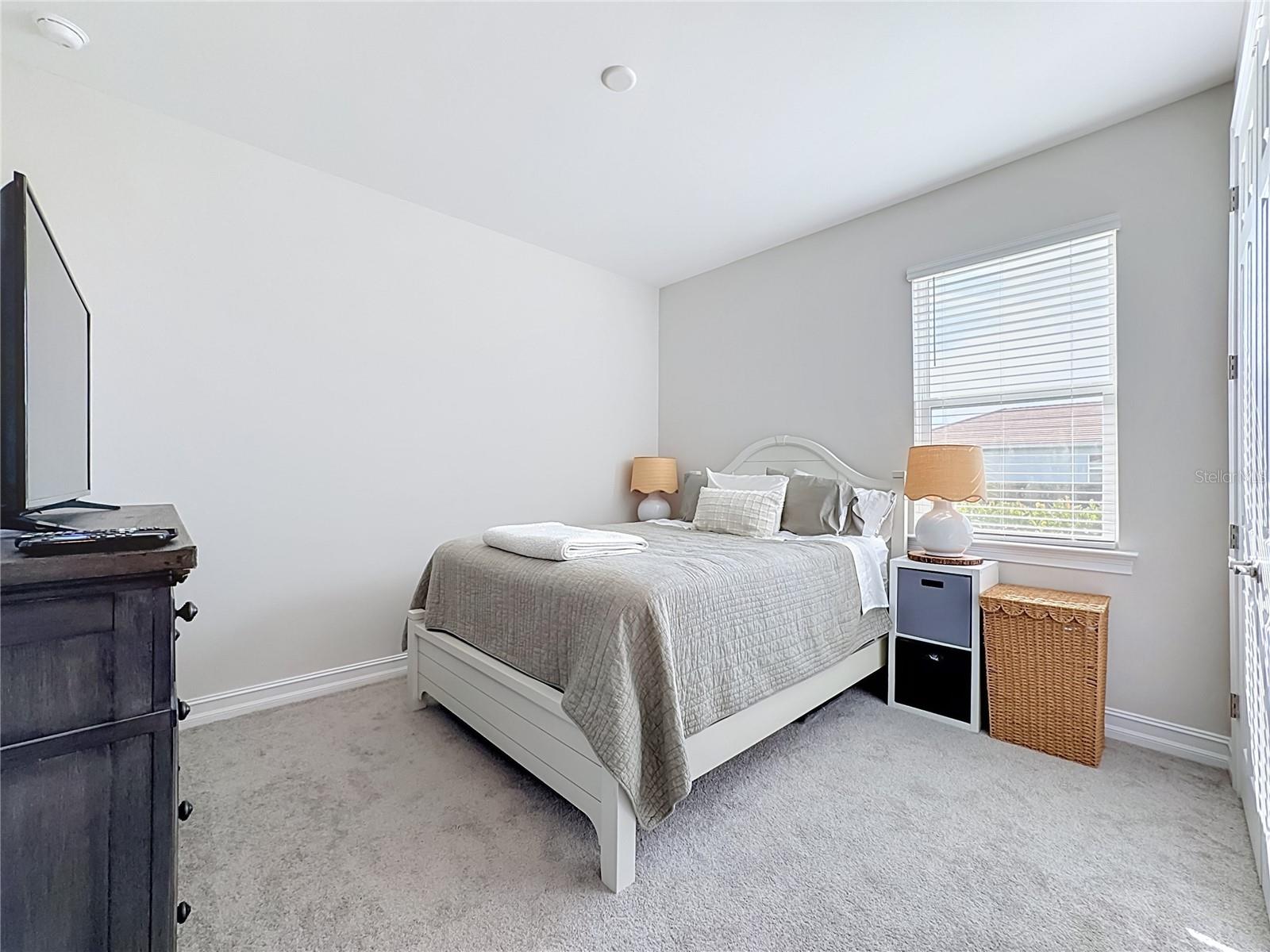 446 IBIZA LOOP, Venice, FL 34292