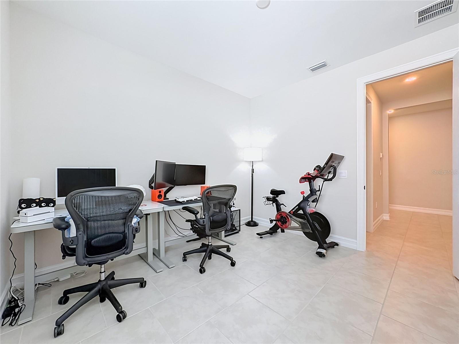 446 IBIZA LOOP, Venice, FL 34292