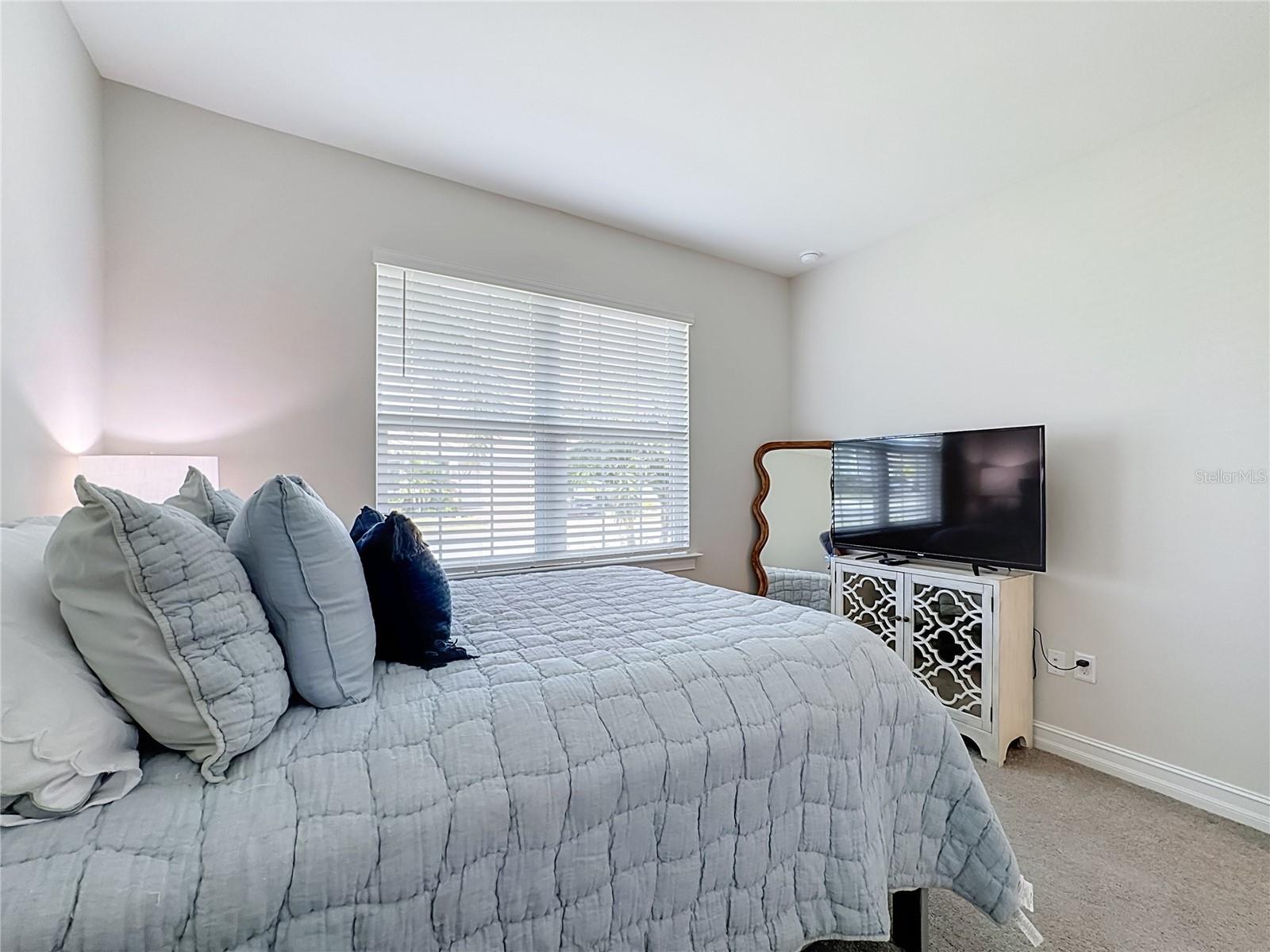 446 IBIZA LOOP, Venice, FL 34292